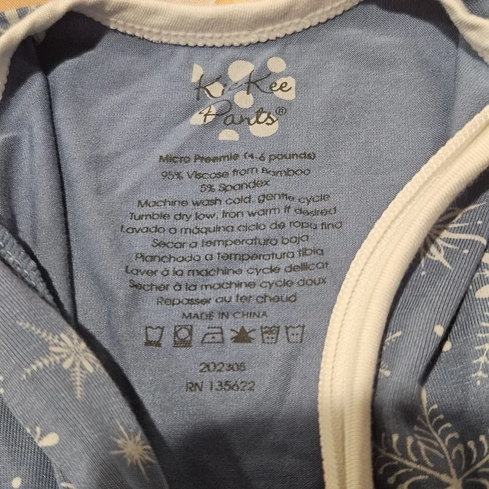 Kickee Pants Micro Preemie Bamboo Footie Sleeper 4-6 lb Blue Snowflake